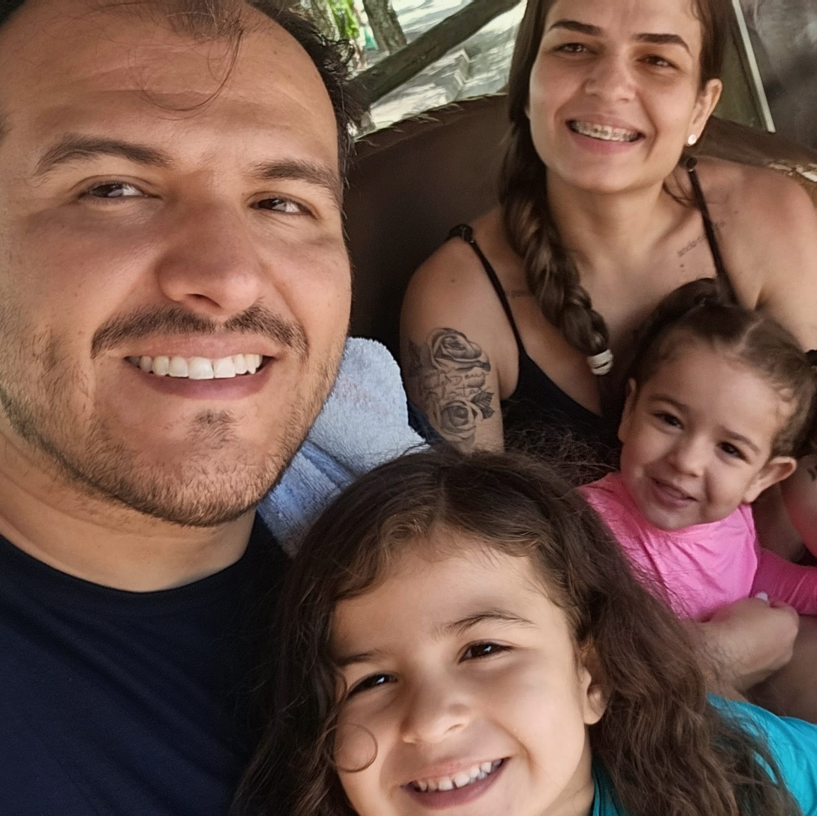 Selfie da família na rede